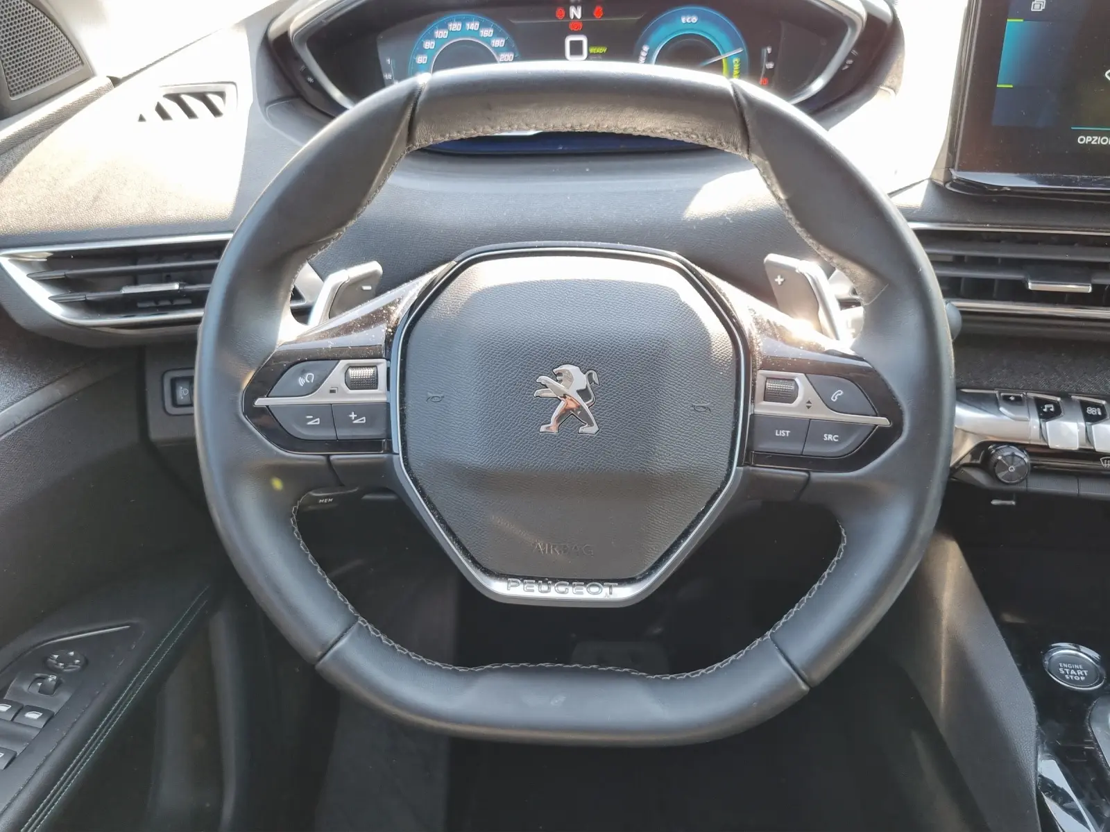 Immagine 16 Peugeot 3008