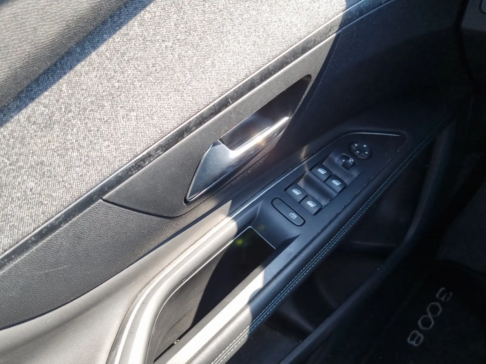 Immagine 17 Peugeot 3008