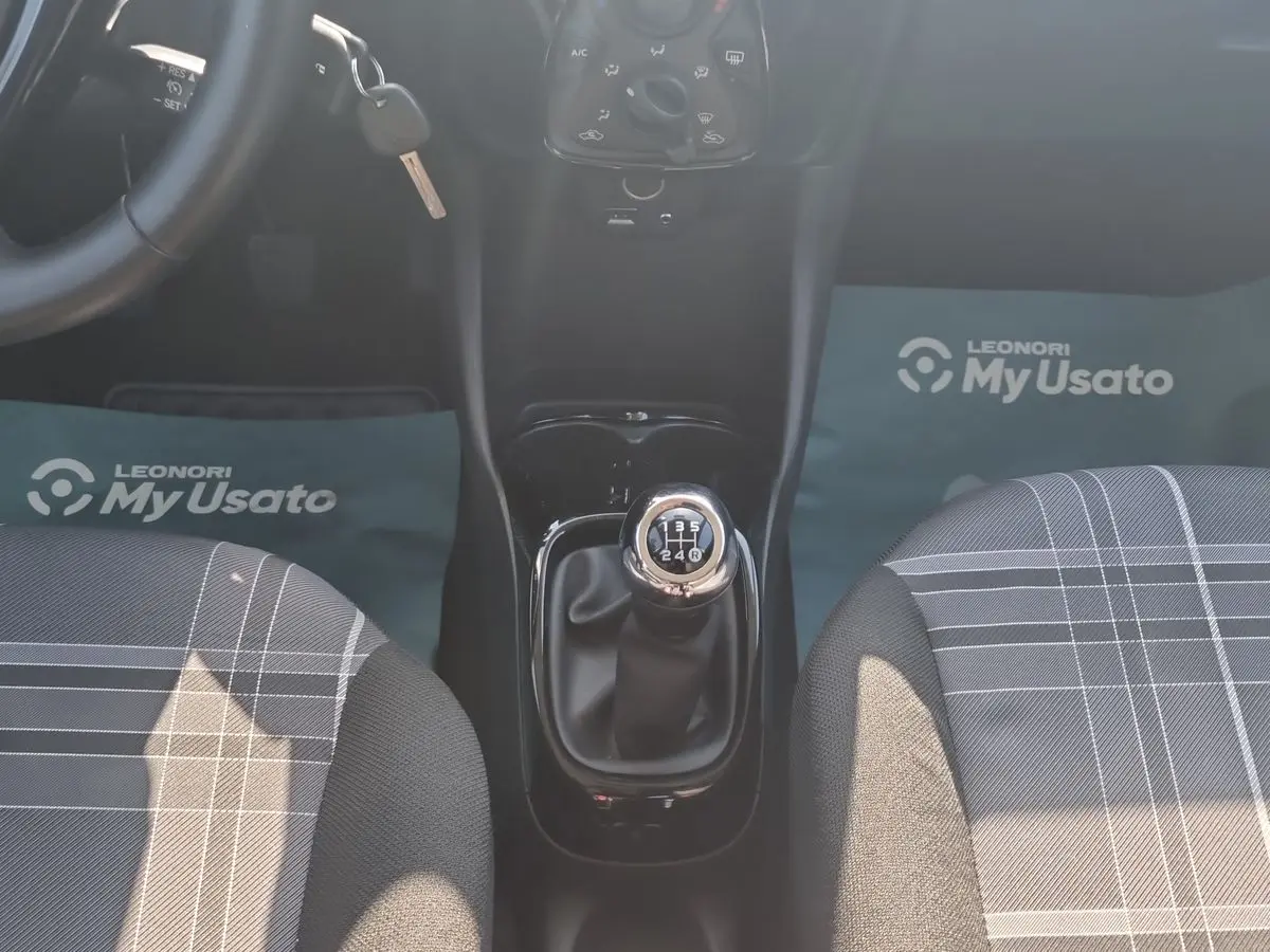 Immagine 11 Peugeot 108