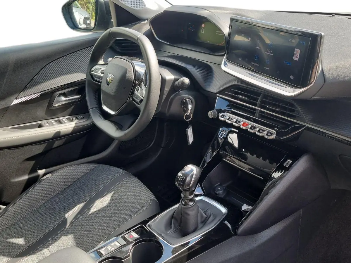 Immagine 14 Peugeot 208