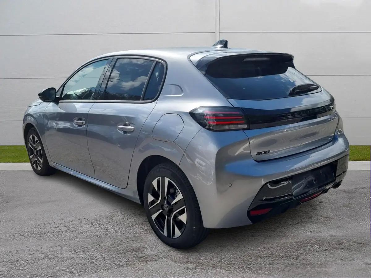 Immagine 5 Peugeot 208