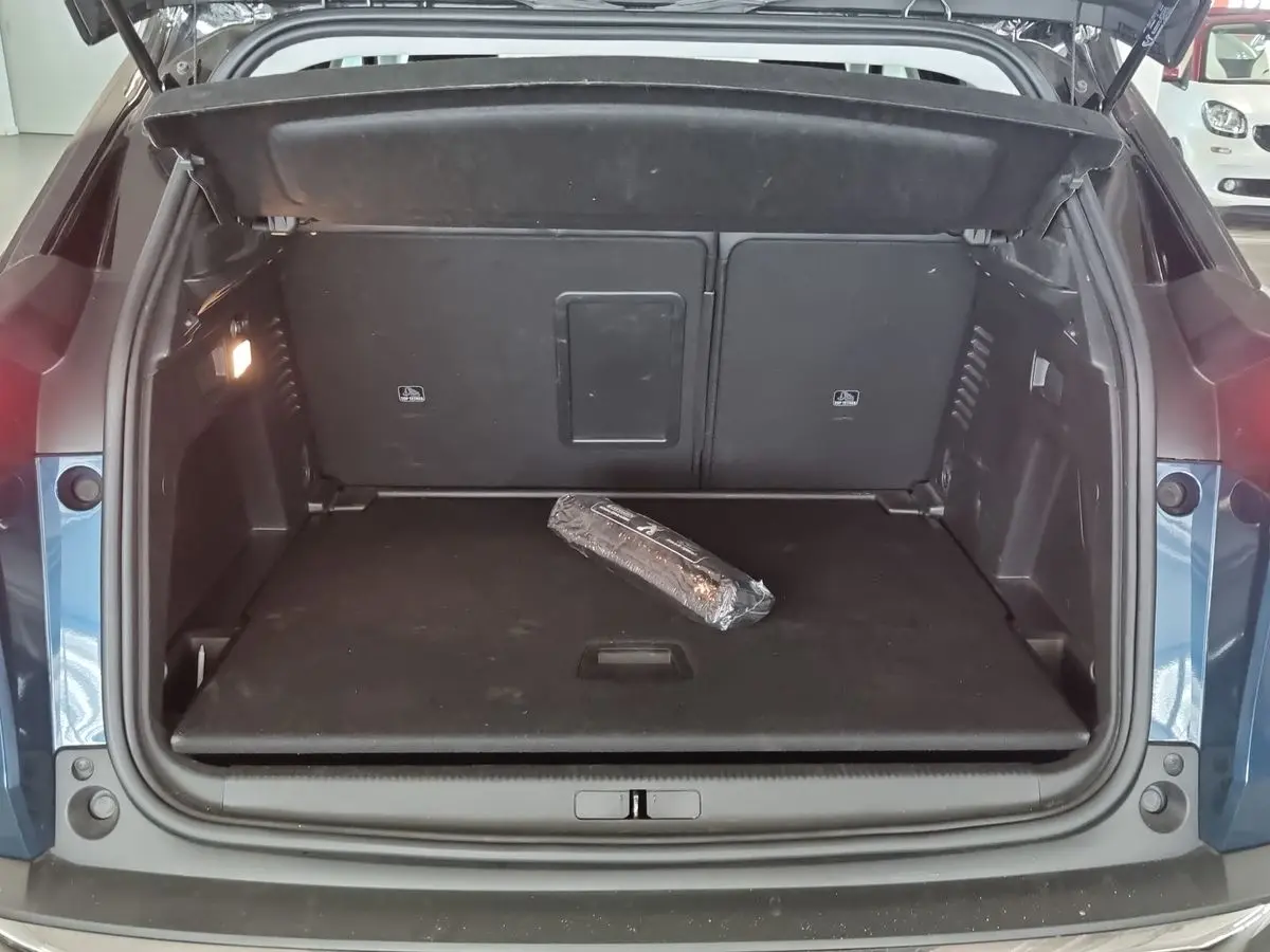 Immagine 7 Peugeot 3008