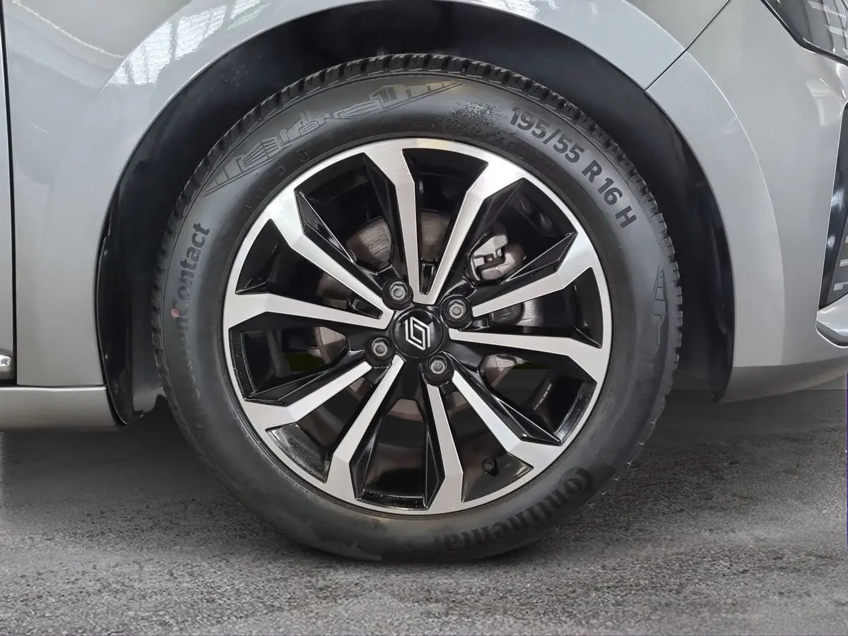 Immagine 8 Renault Clio