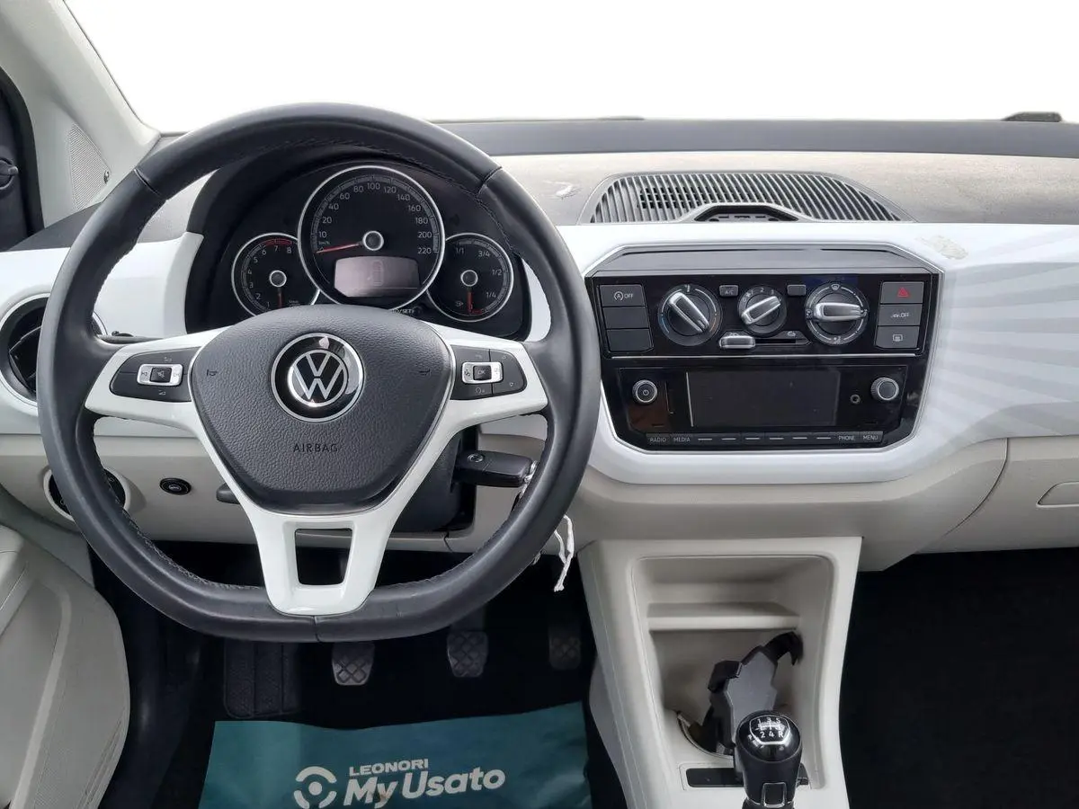 Immagine 10 Volkswagen up!