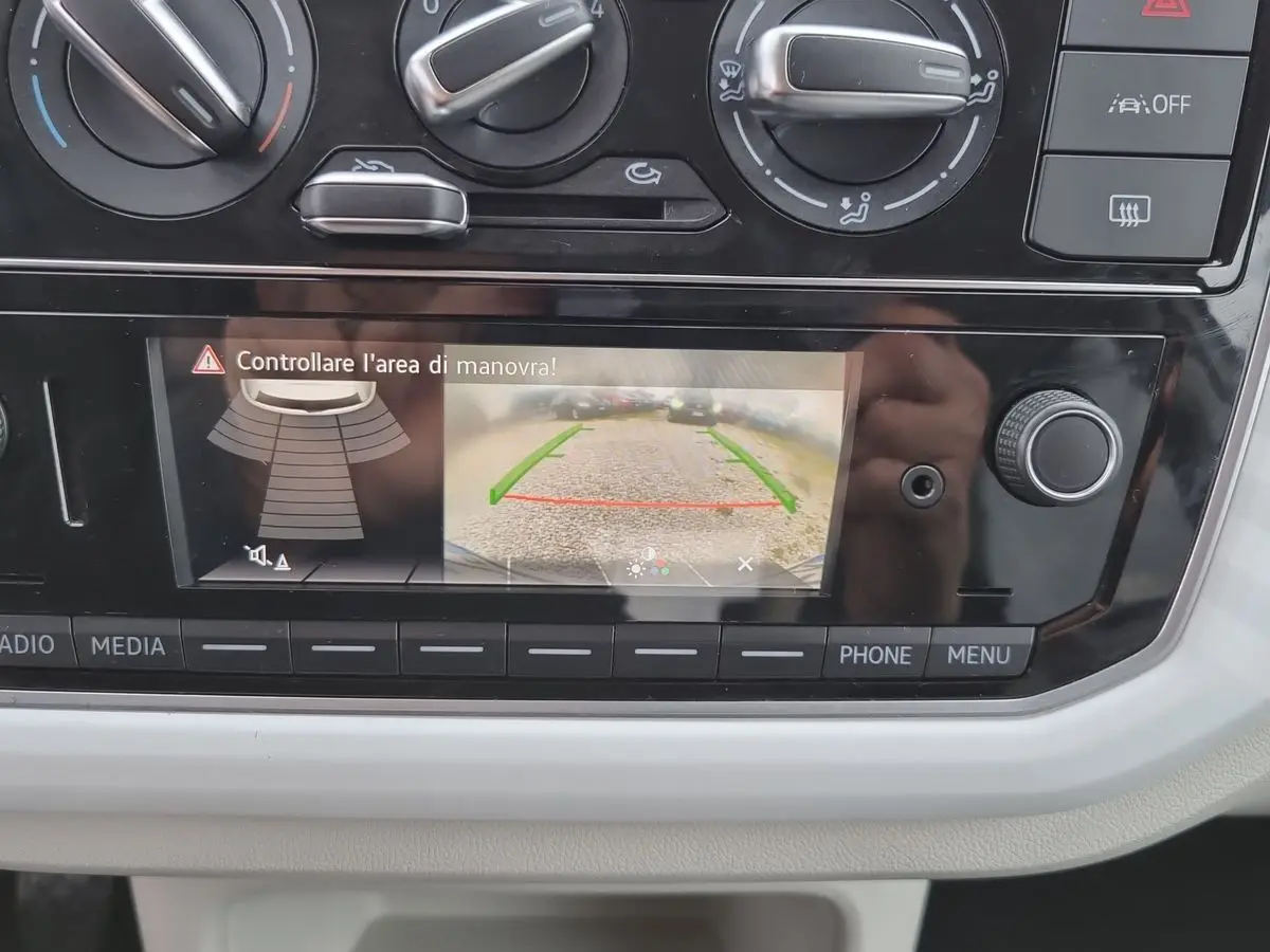 Immagine 16 Volkswagen up!