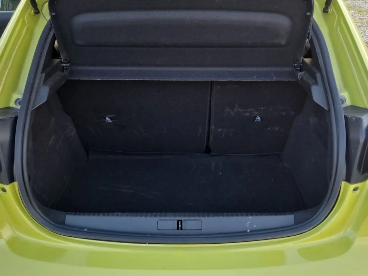 Immagine 7 Peugeot 208