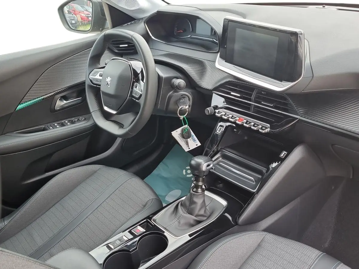 Immagine 14 Peugeot 208