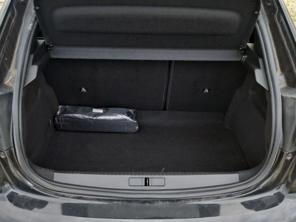 Immagine 7 Peugeot 208