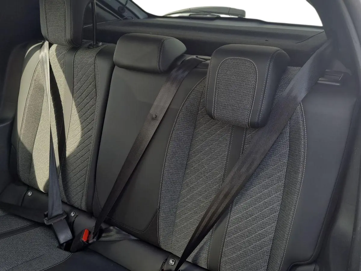 Immagine 13 Peugeot 208