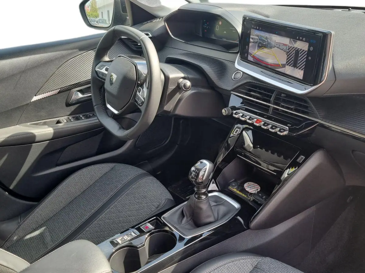 Immagine 14 Peugeot 208