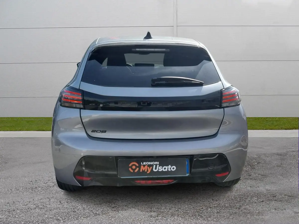 Immagine 6 Peugeot 208