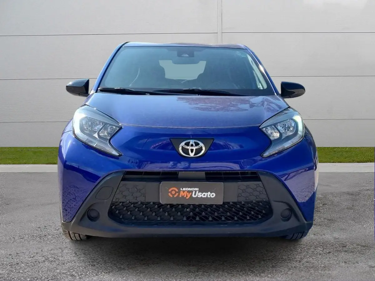 Foto 2 Toyota Aygo X