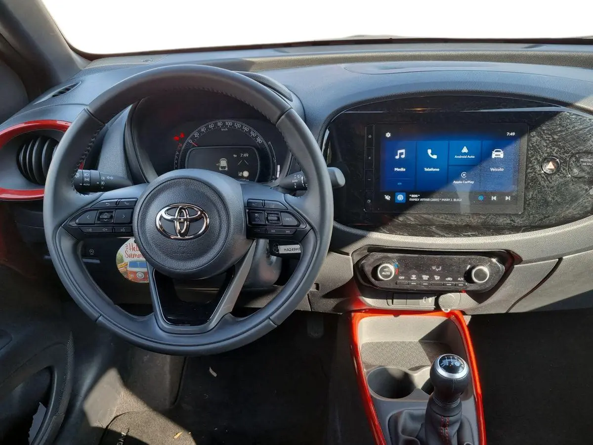 Immagine 10 Toyota Aygo X