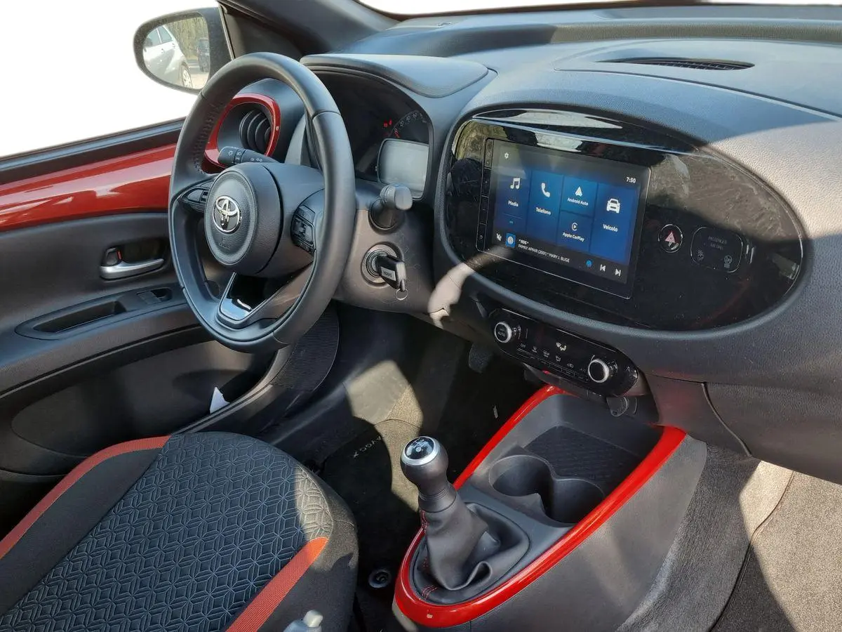 Immagine 14 Toyota Aygo X
