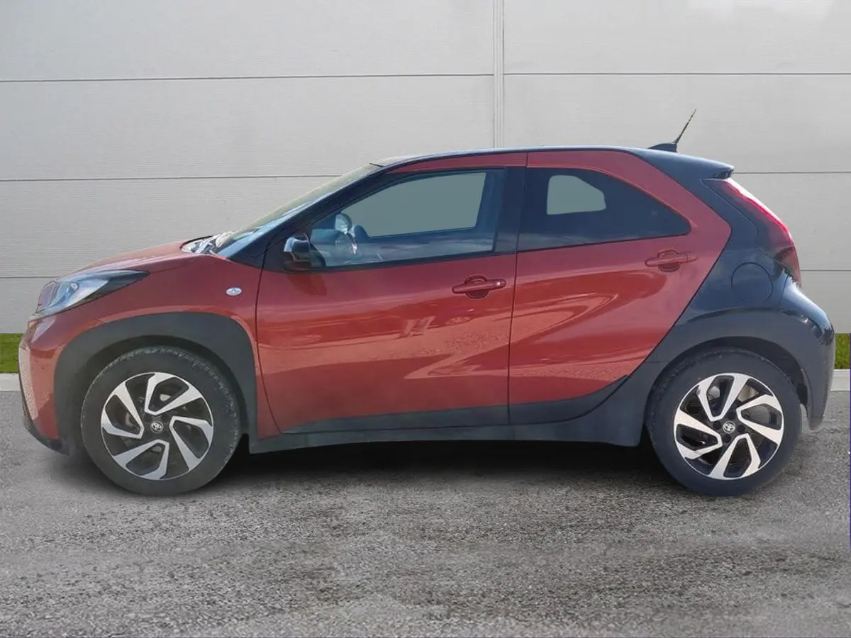 Foto 3 Toyota Aygo X