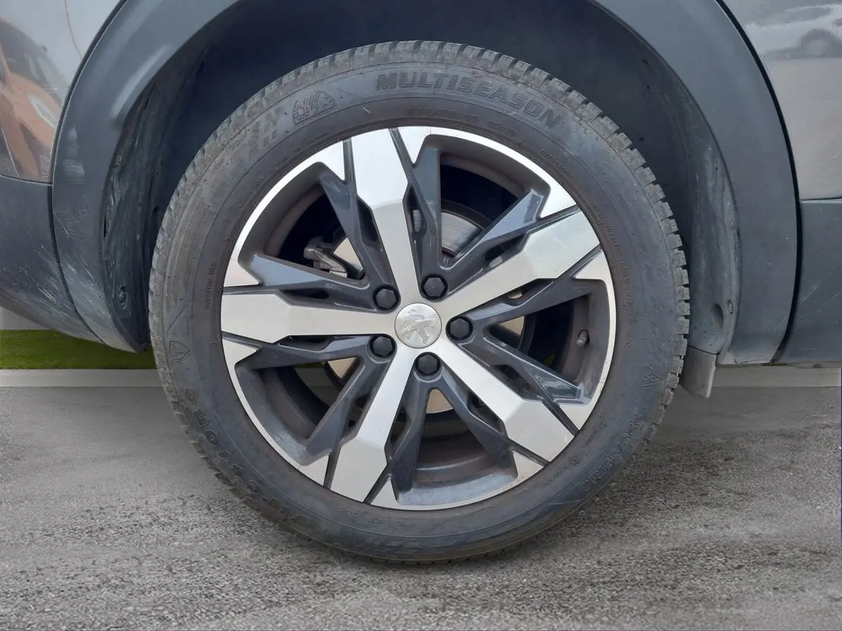 Immagine 8 Peugeot 3008