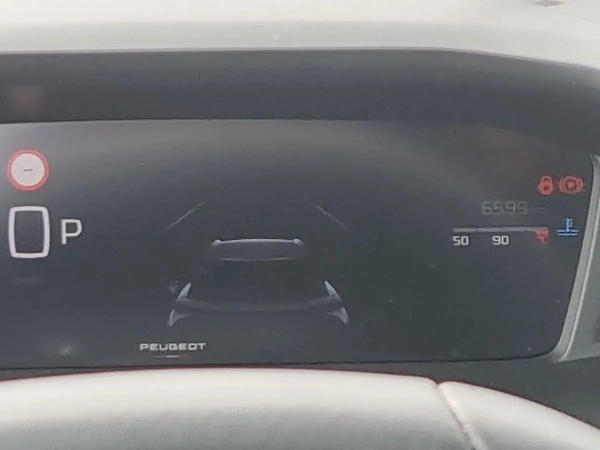 Immagine 12 Peugeot 2008