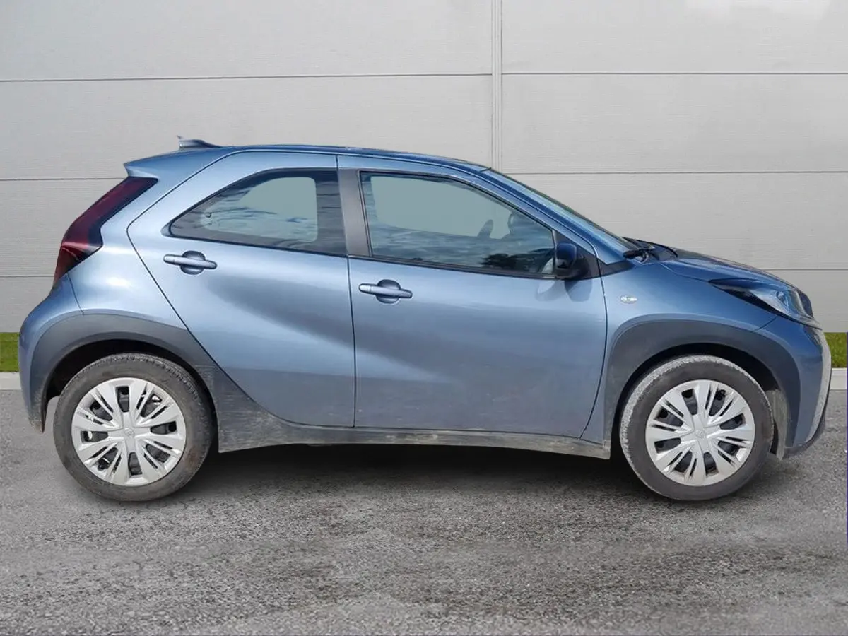 Foto 4 Toyota Aygo X