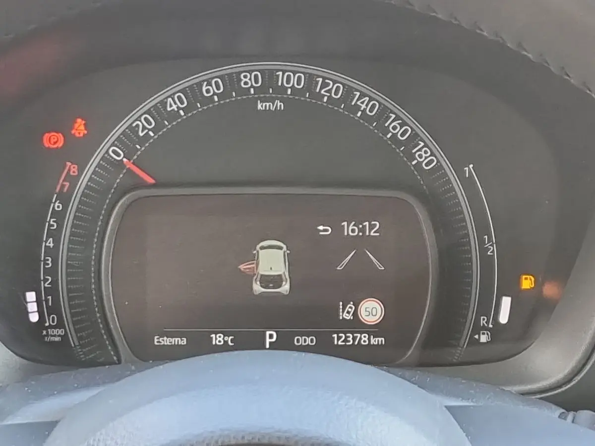 Immagine 12 Toyota Aygo X