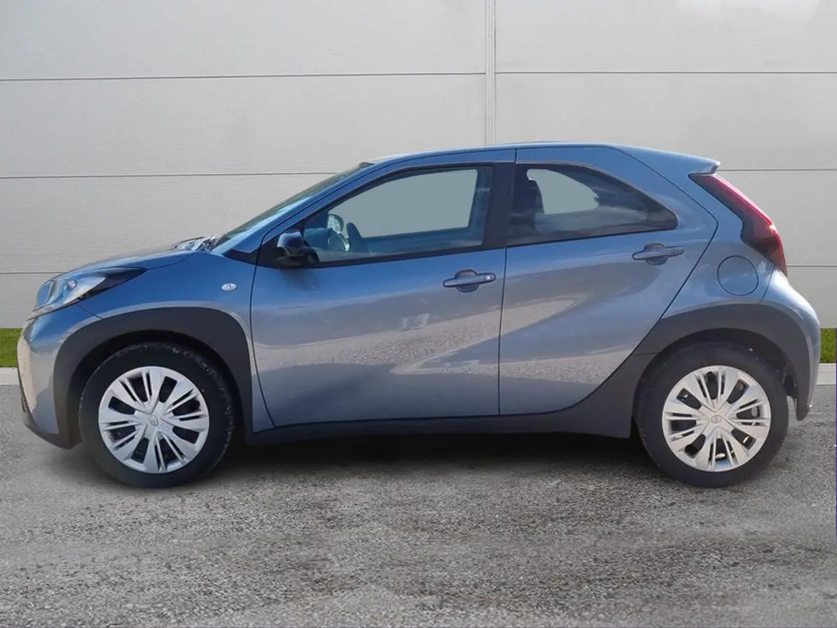 Foto 3 Toyota Aygo X