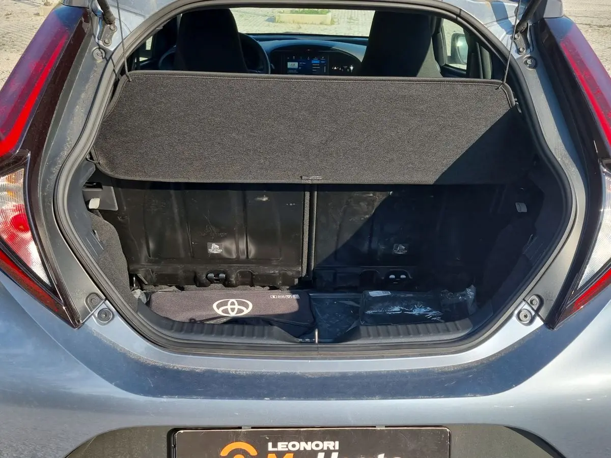 Immagine 7 Toyota Aygo X