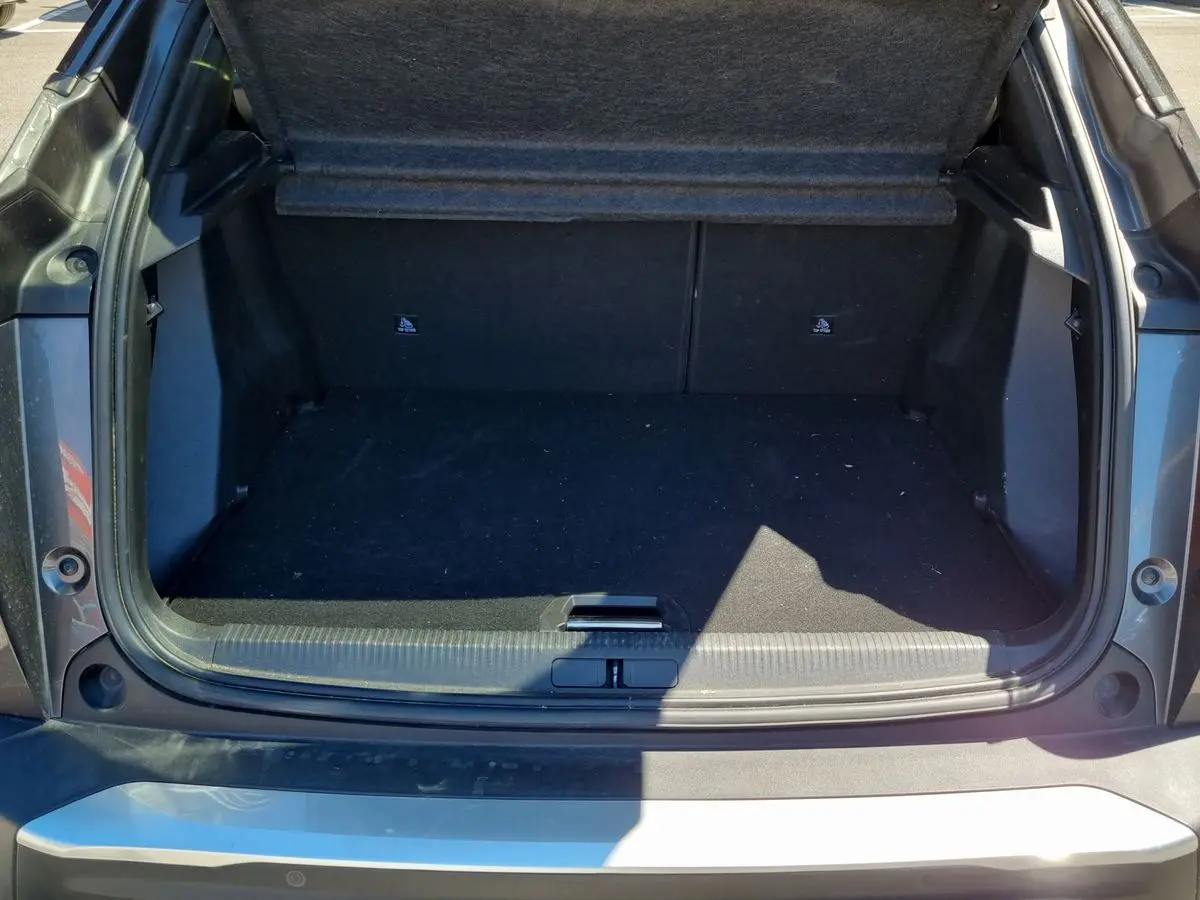 Immagine 7 Peugeot 2008