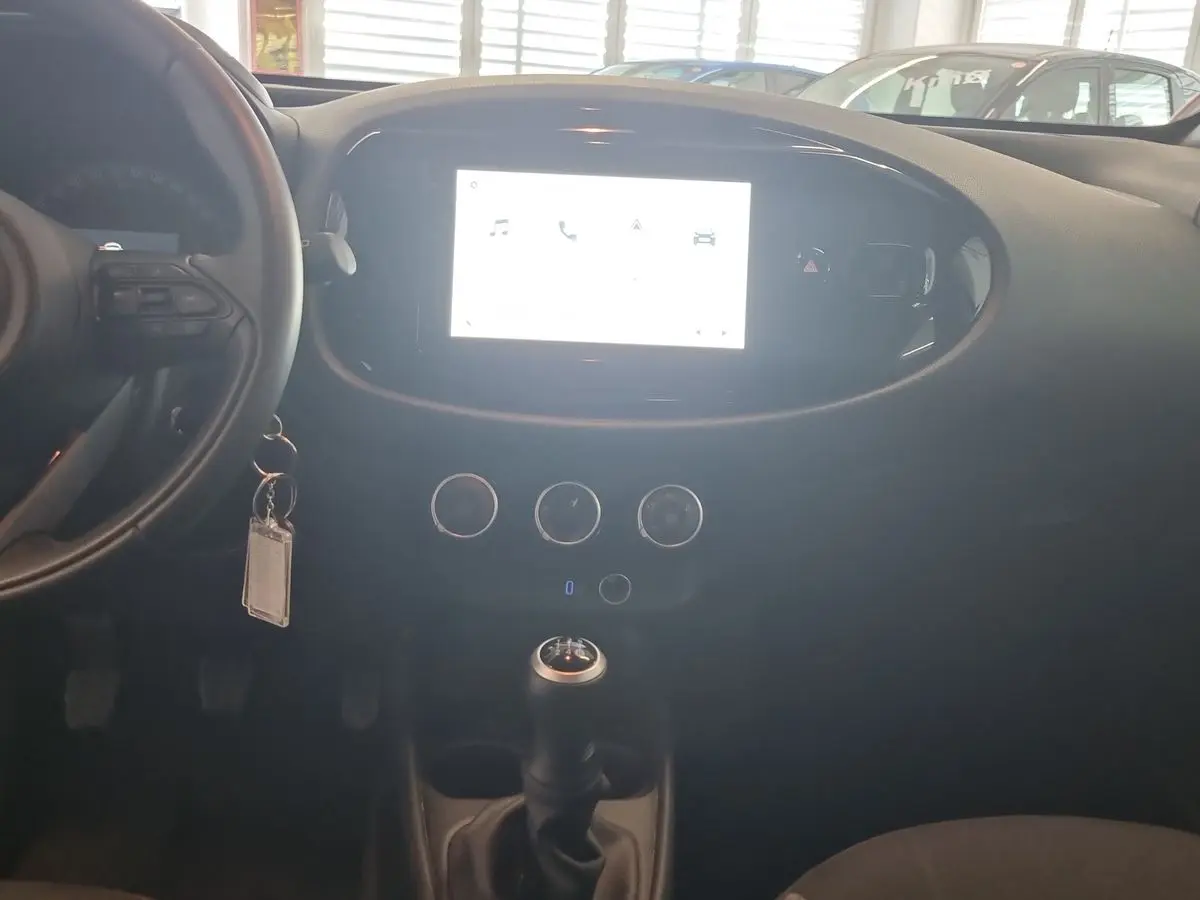 Immagine 11 Toyota Aygo X
