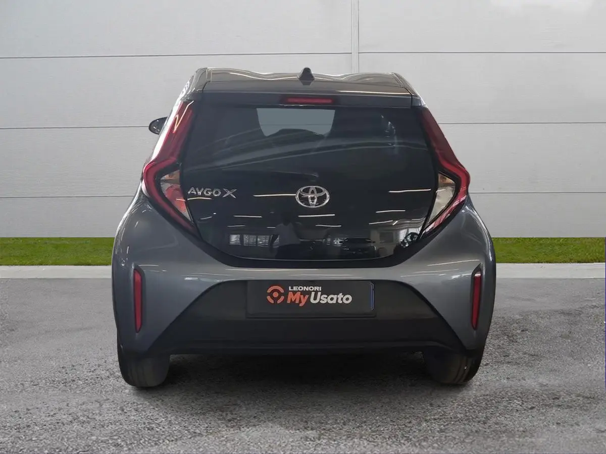Immagine 6 Toyota Aygo X