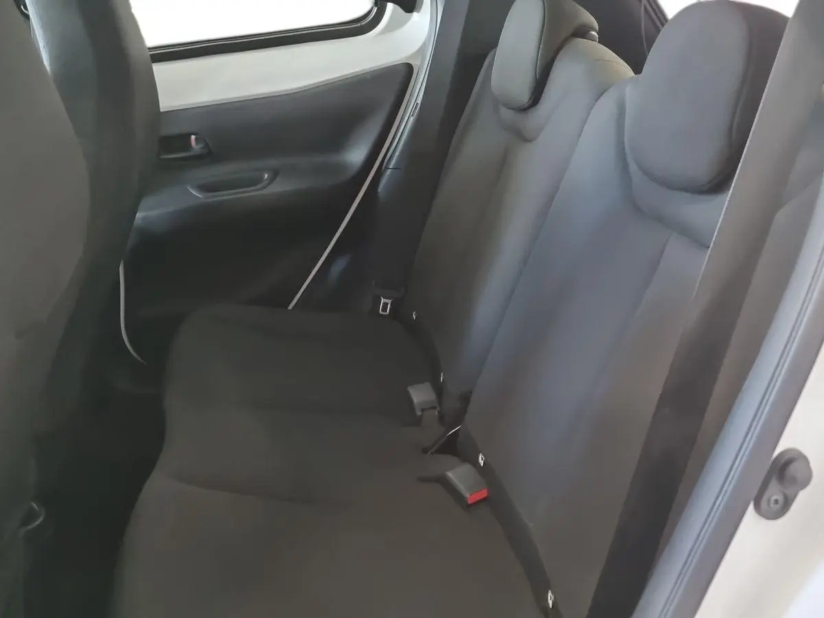 Immagine 13 Toyota Aygo X