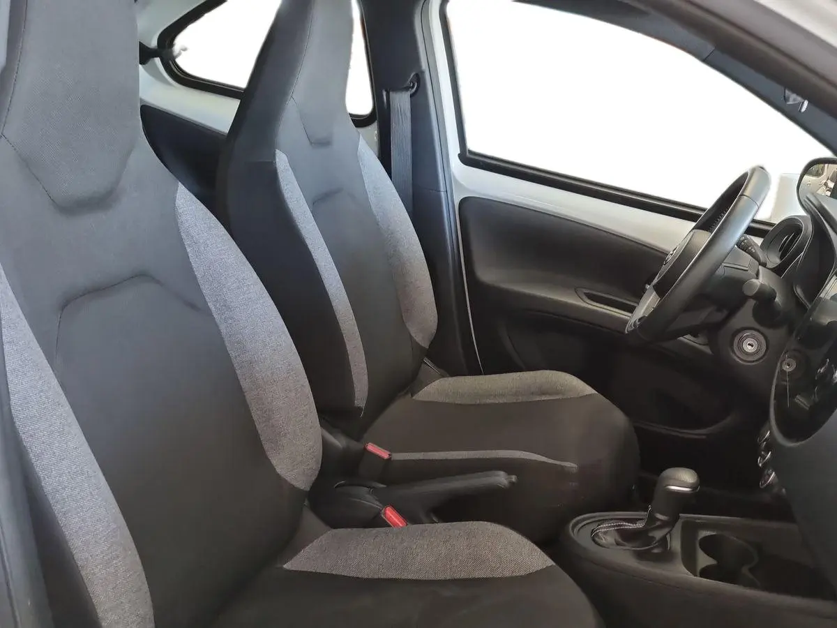 Immagine 15 Toyota Aygo X
