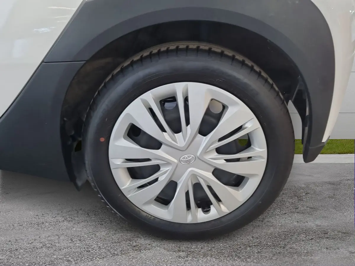 Immagine 8 Toyota Aygo X