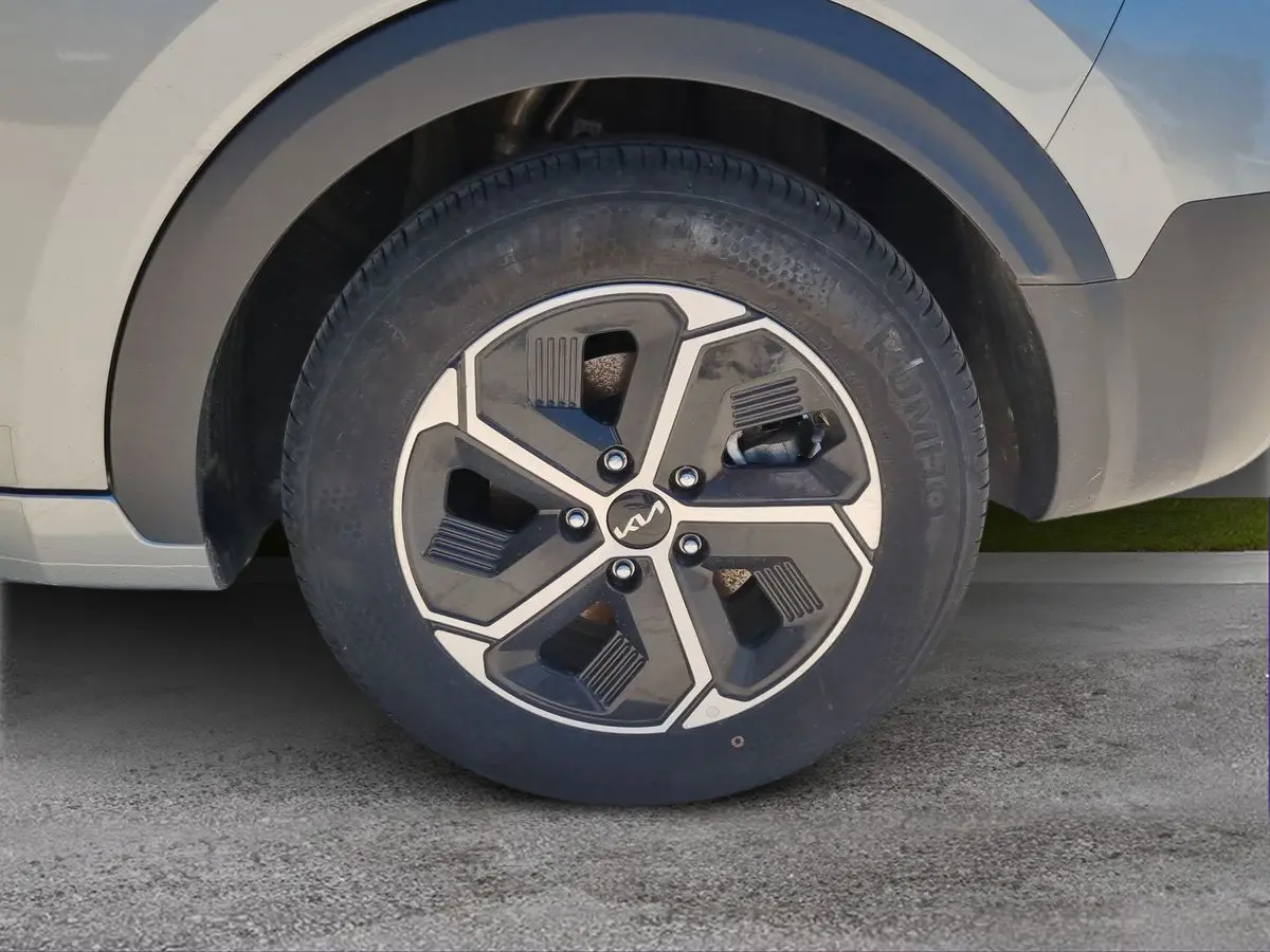Immagine 8 Kia Niro