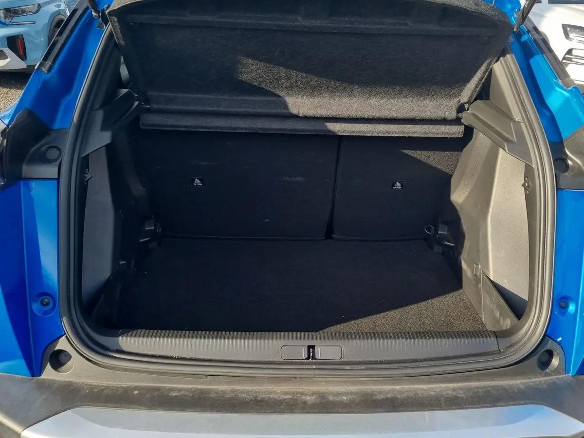 Immagine 7 Peugeot 2008