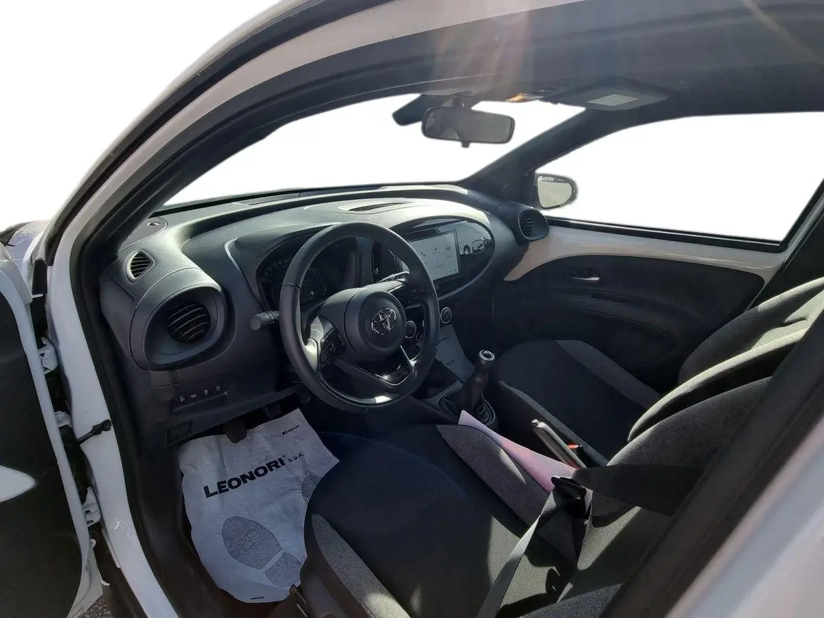 Immagine 14 Toyota Aygo X