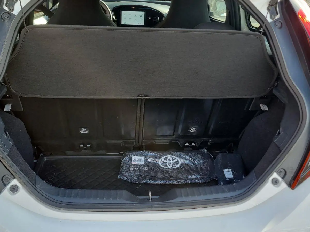 Immagine 7 Toyota Aygo X