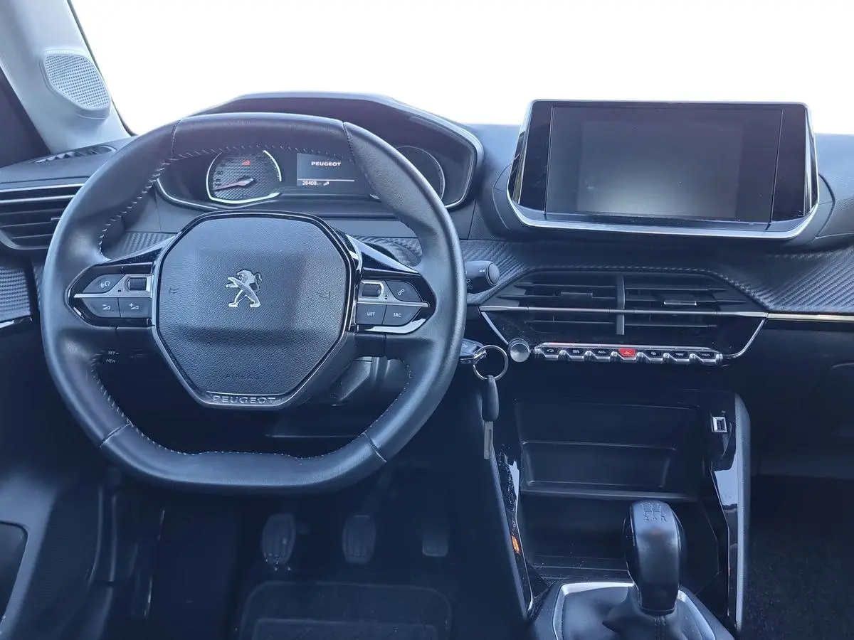Immagine 10 Peugeot 208