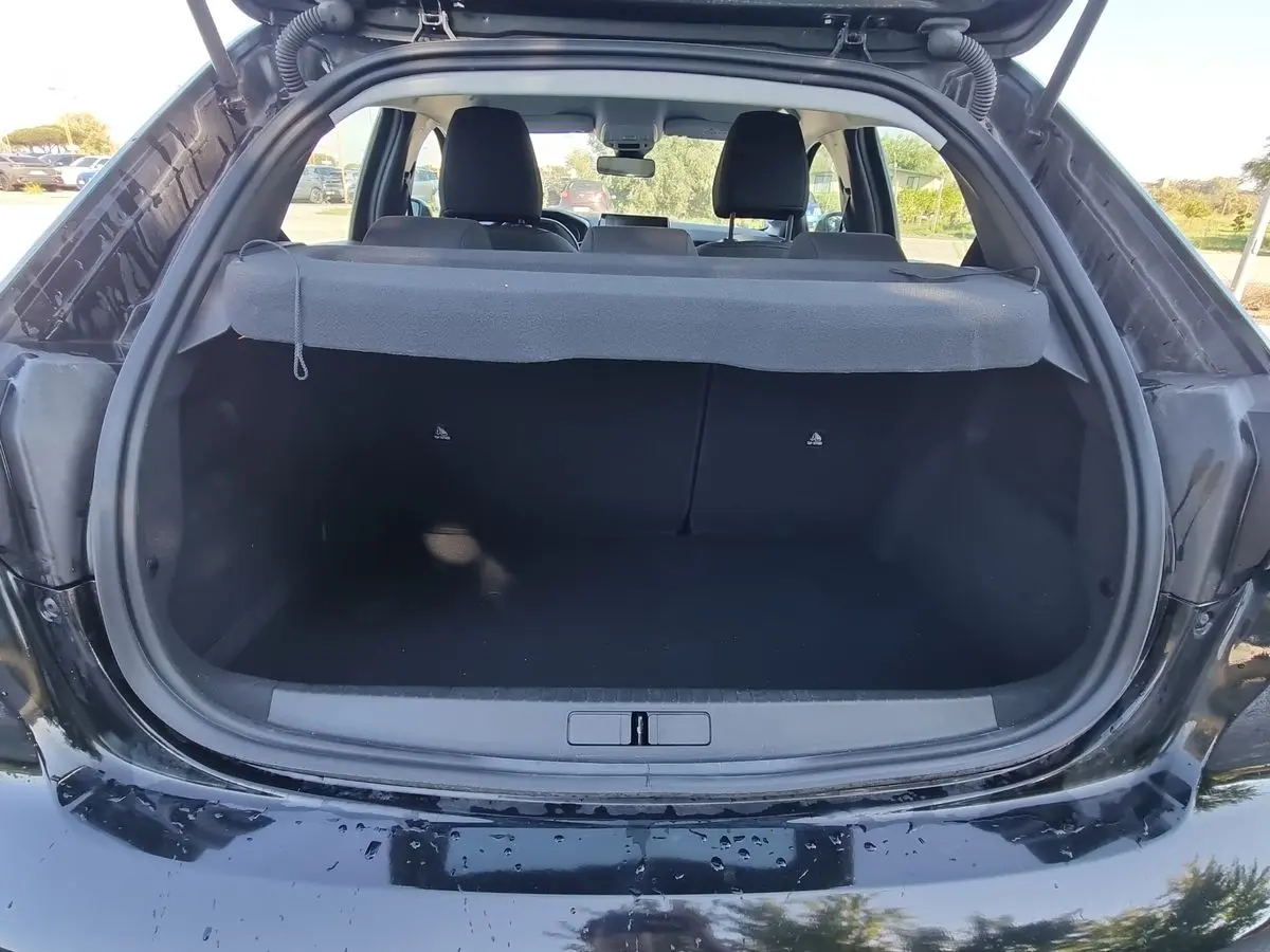 Immagine 7 Peugeot 208