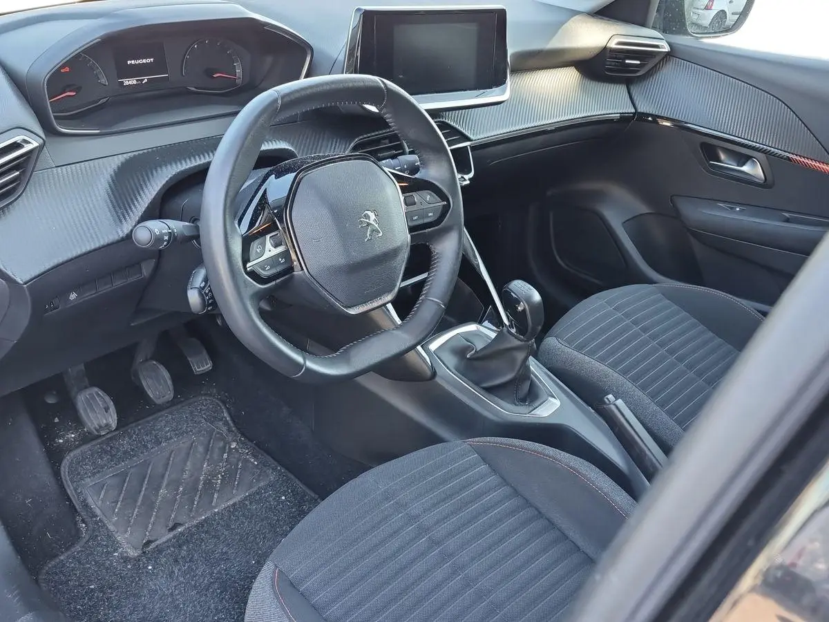 Immagine 9 Peugeot 208