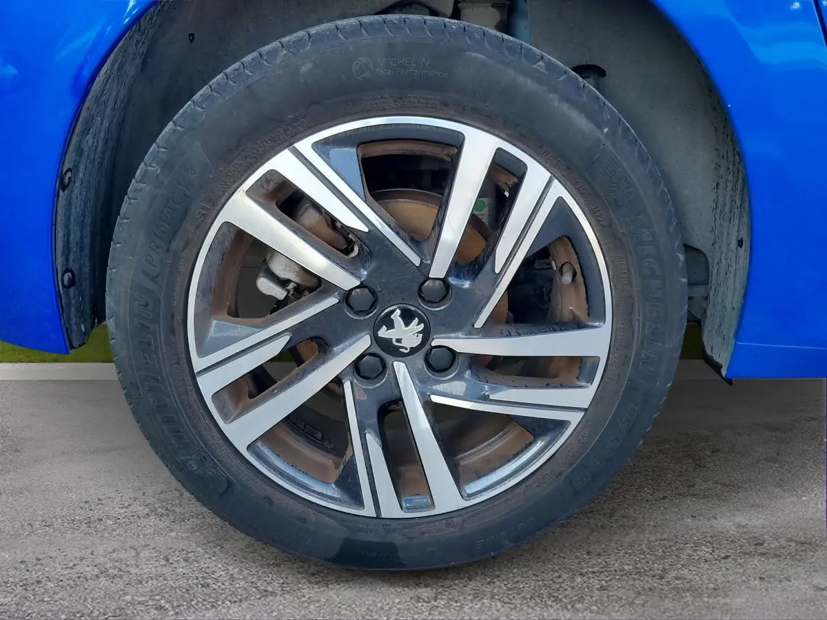 Immagine 8 Peugeot 208