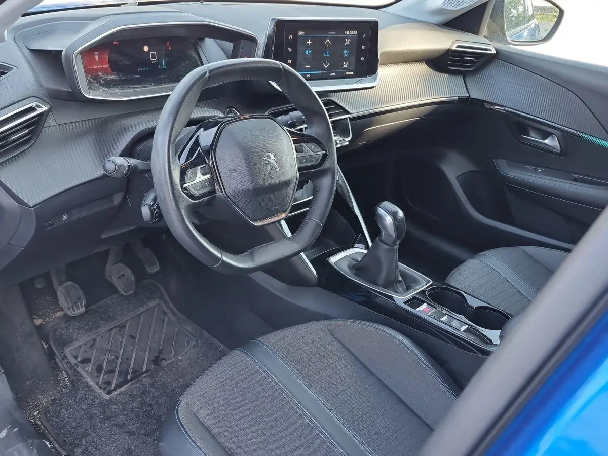 Immagine 9 Peugeot 208