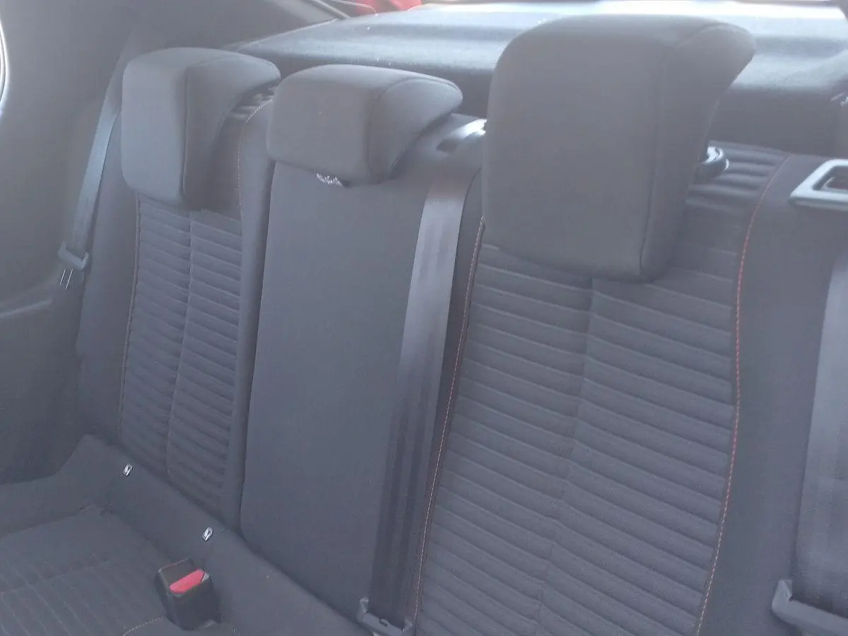 Immagine 13 Peugeot 208