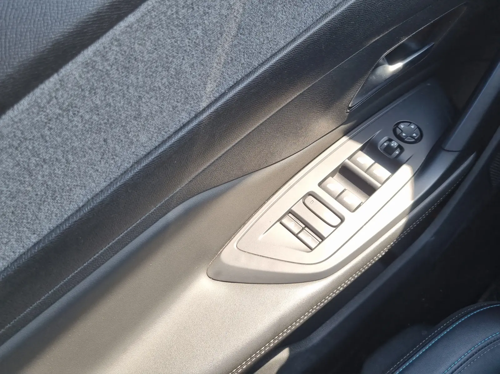 Immagine 17 Peugeot 308 SW
