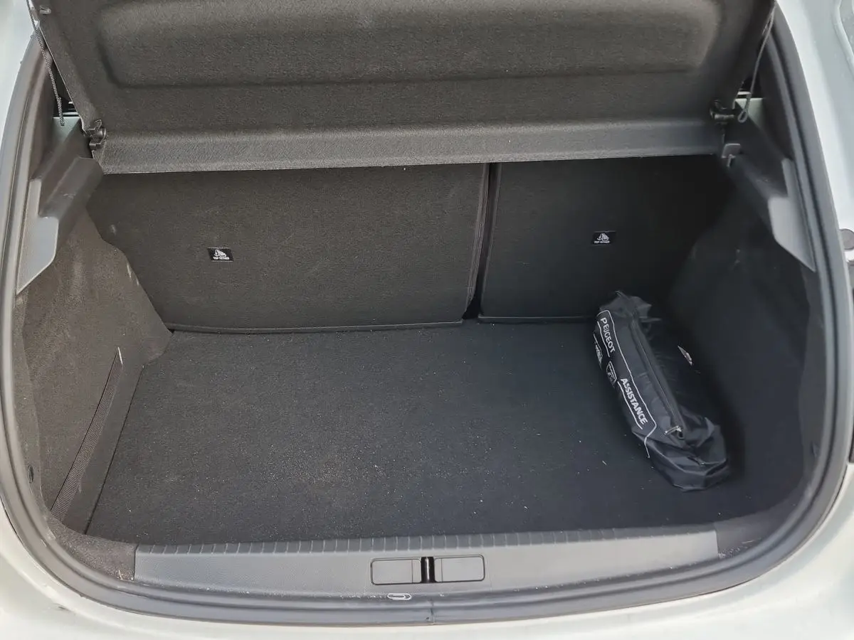 Immagine 7 Peugeot 208