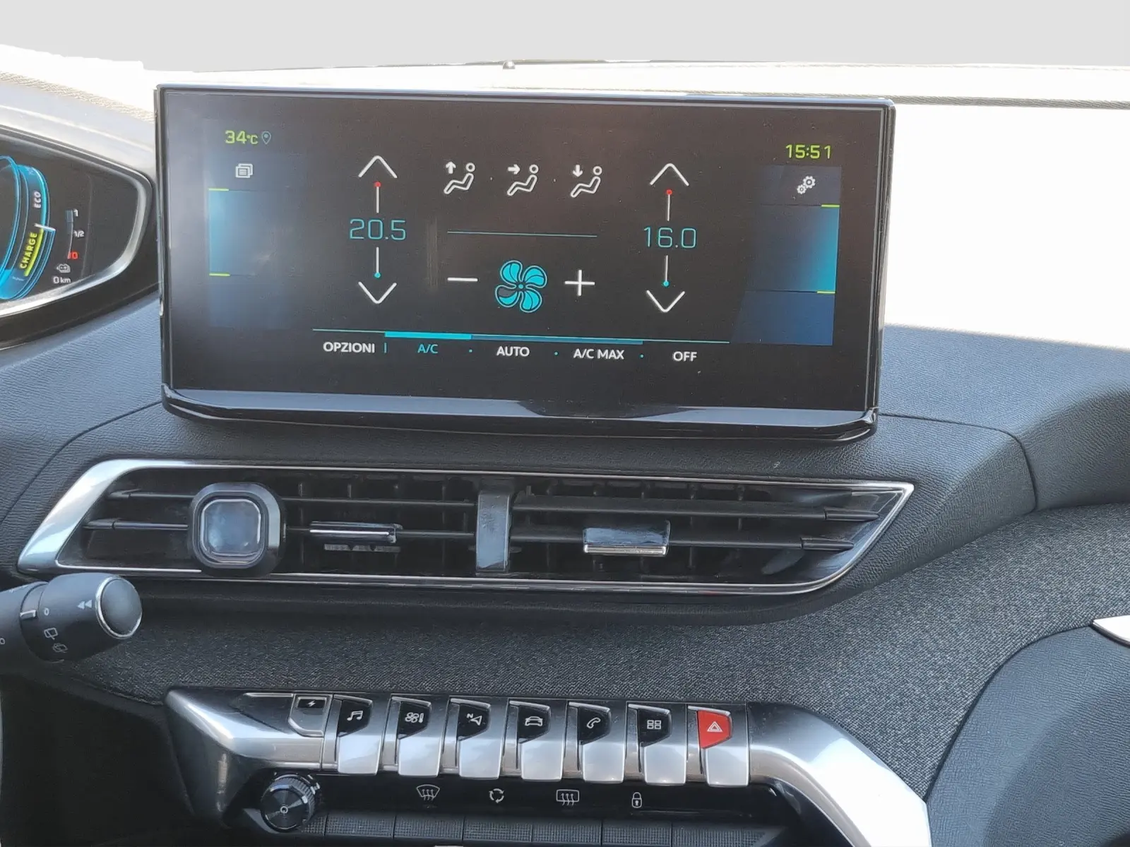 Immagine 15 Peugeot 3008