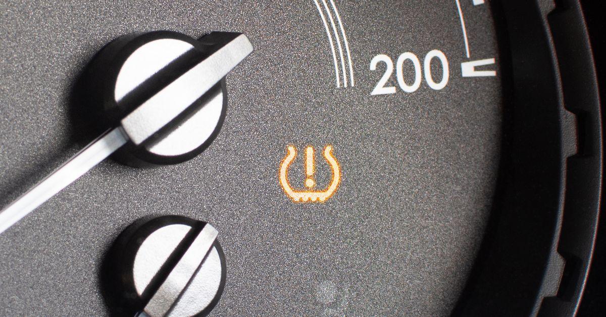 Spia gialla pressione gomme auto