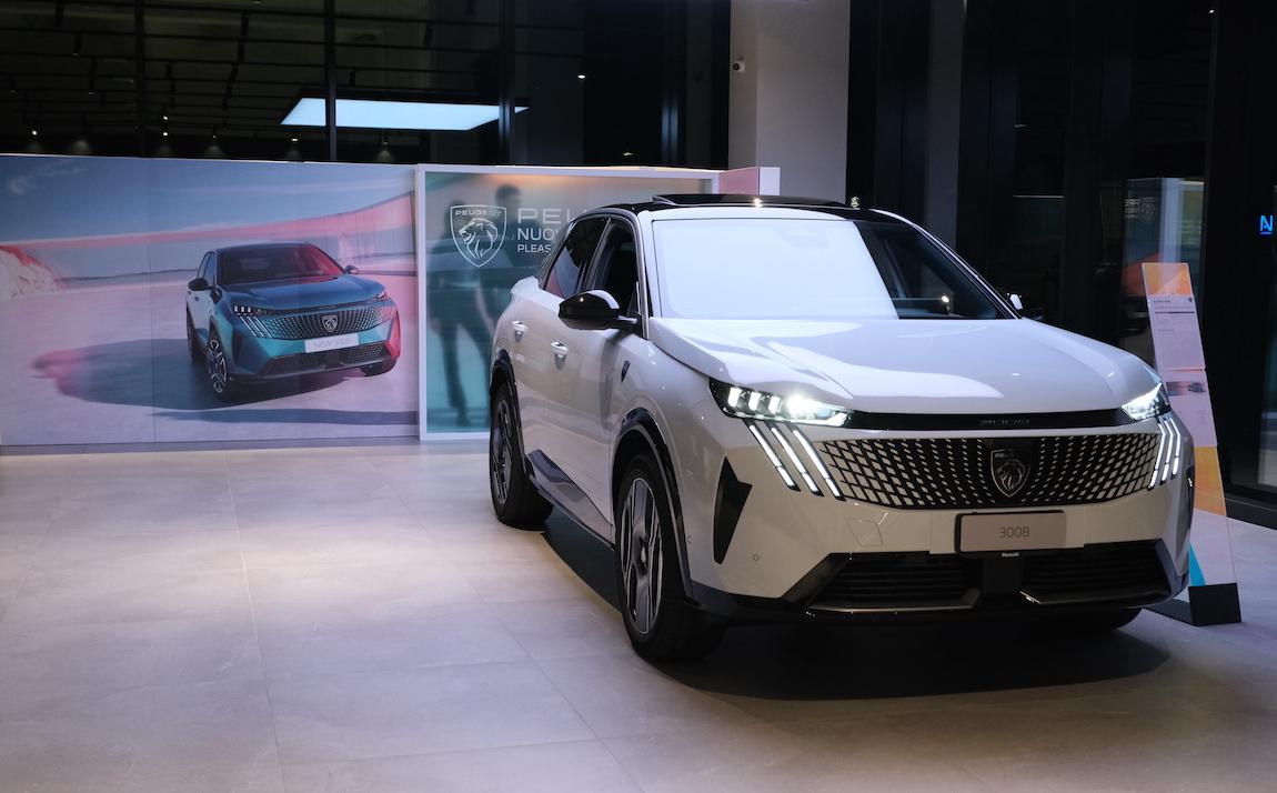 Immagine per GRIP CONTROL E HILL ASSIST DESCENT CONTROL